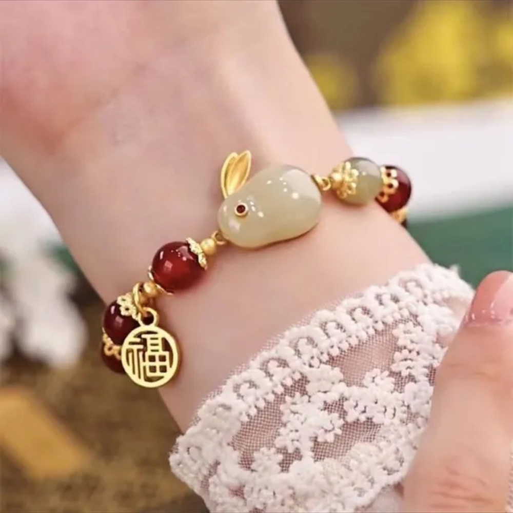 COPY - COPY - Gold Red White Jade Rabbit Bunny Stretch Bracelet - Picture 5 of 6